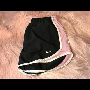 NIKE Running shorts size S